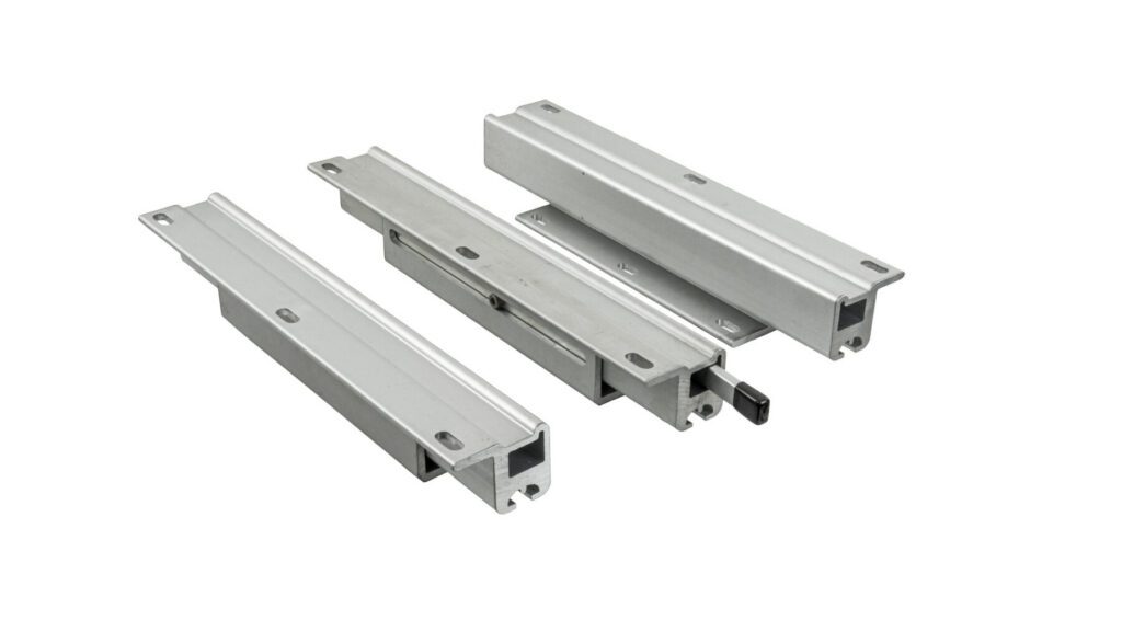 3100534-L3M - HEAVY-DUTY 3-PIECE SLIDE RAILS, LOCKING, 4"
